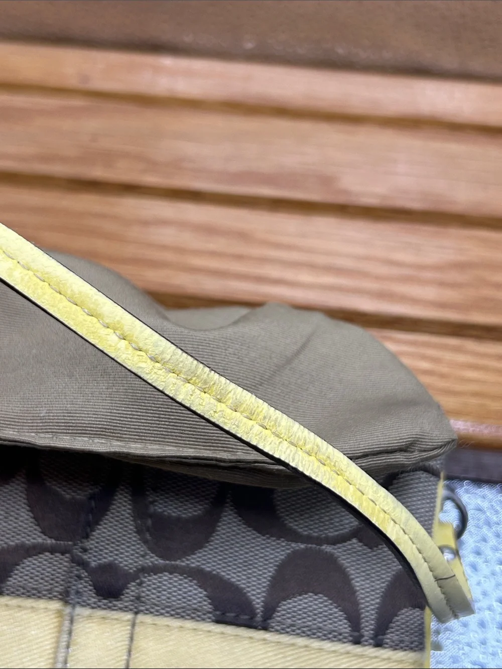 COACH 40028 Legacy Stripe Yellow Brown Monogram Zip Leather Wristlet Tag 6” X 4”
